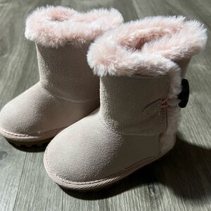 NEW BEARPAW PINK BOOTS